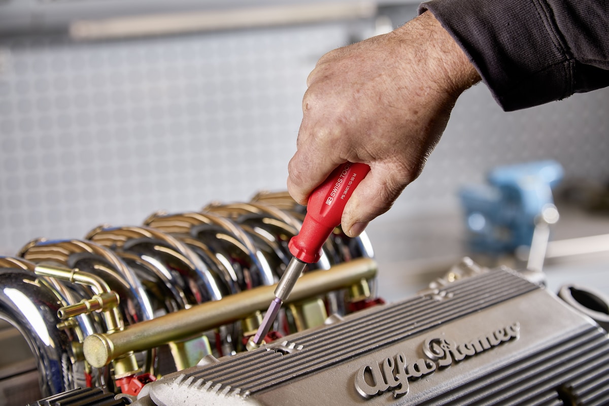 repairs workshop image